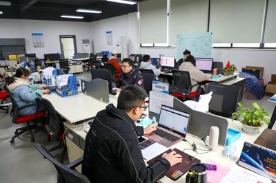 新年開(kāi)新局 園區(qū)軟件研發(fā)企業(yè)全力以“復(fù)”，沖刺新年“開(kāi)門(mén)紅”